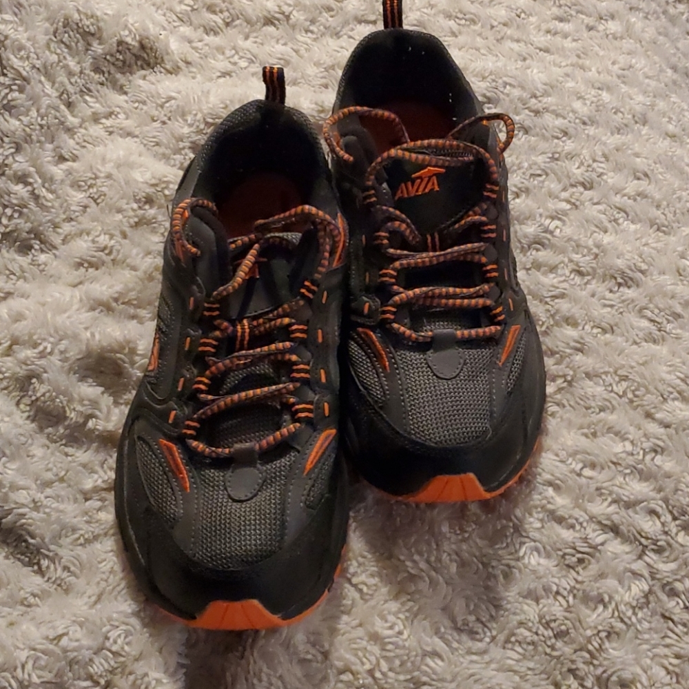 Men's Avia trail shoes